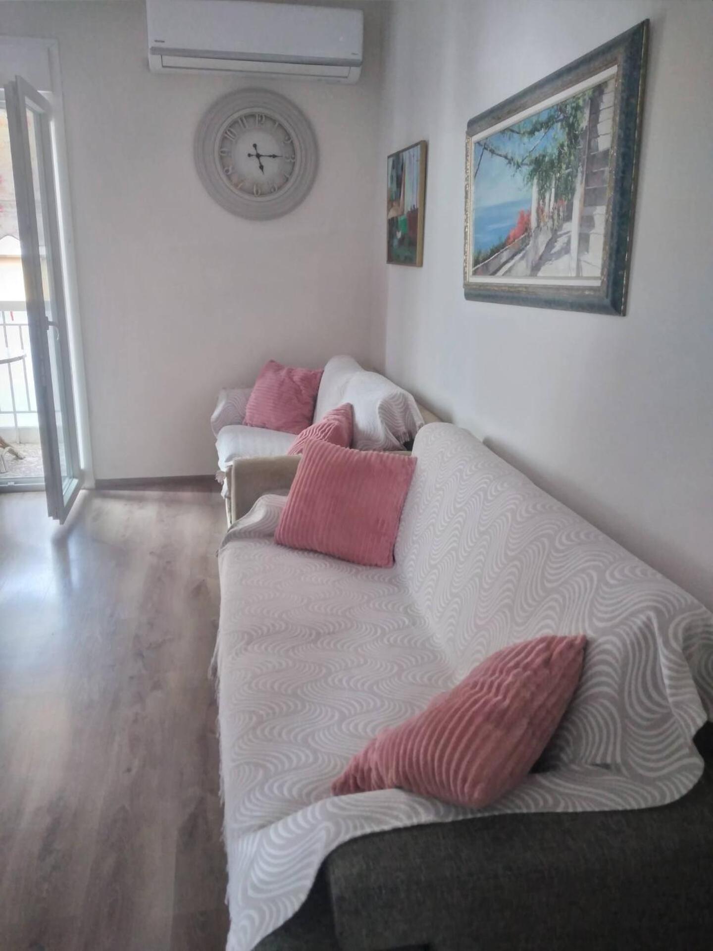 Bedroom By Marlen * Drama